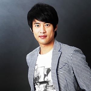 高周元的英文名